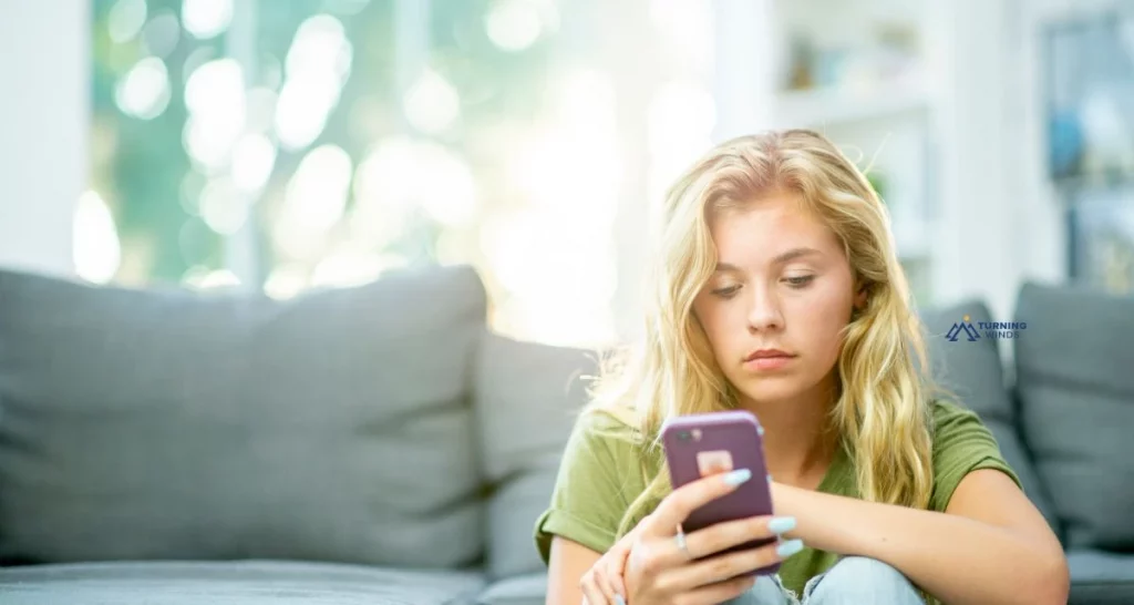 Social Media addiction and obsession - The impact of social media on Teens